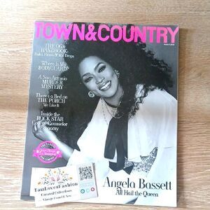 Town & Country Magazine w/Angela Bassett Cover March 2025 Stylish Iconic